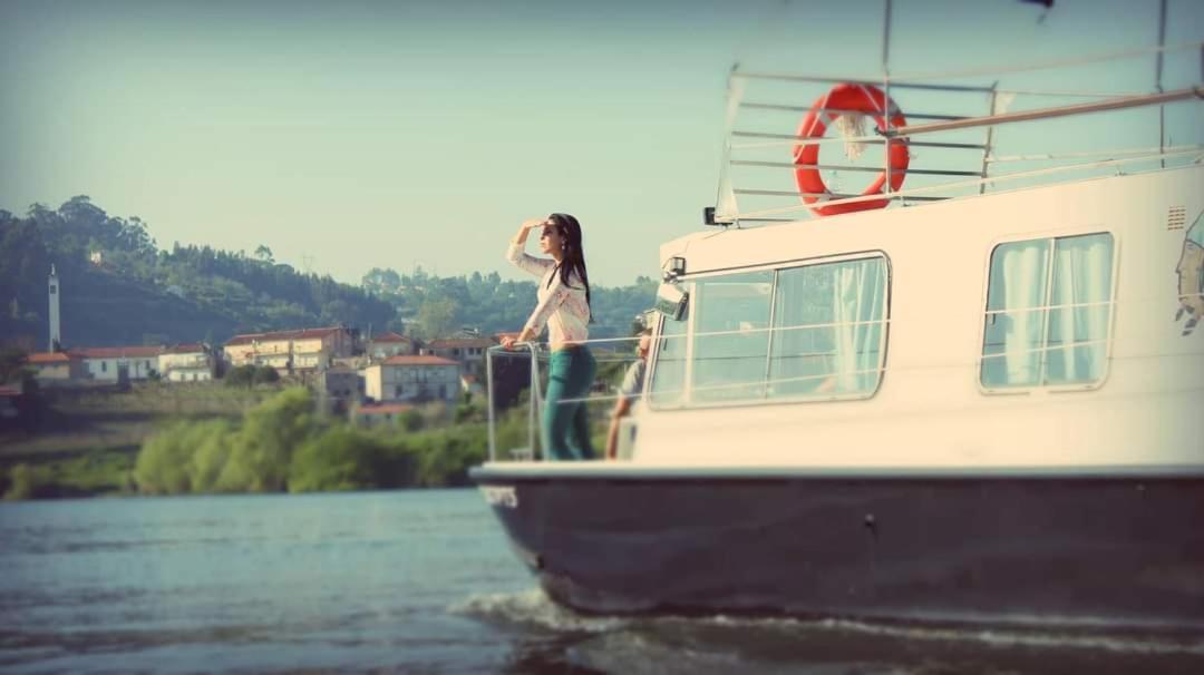 Douro Houseboats Hotel Marco de Canaveses Exterior photo